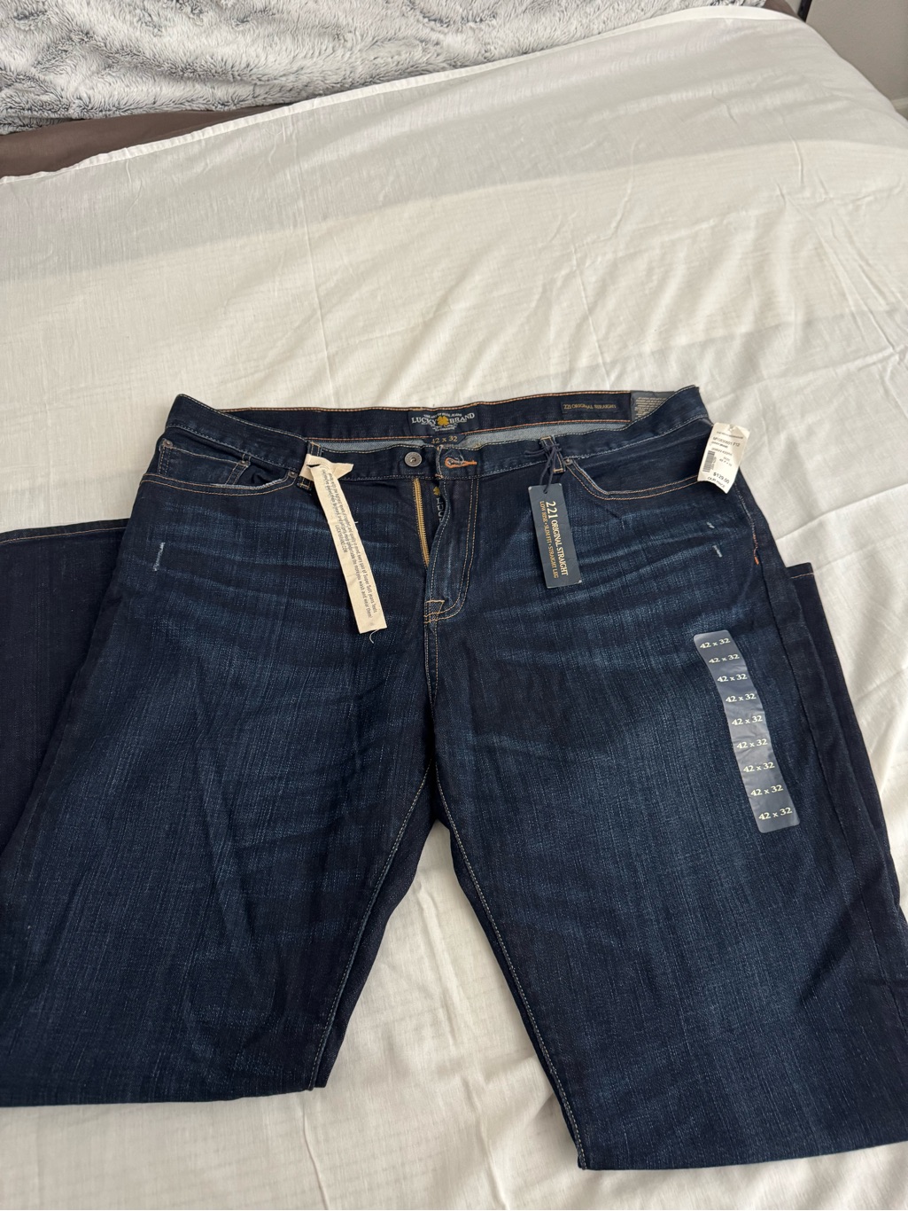 Lucky Brand Straight Leg Jeans In Dark Indigo